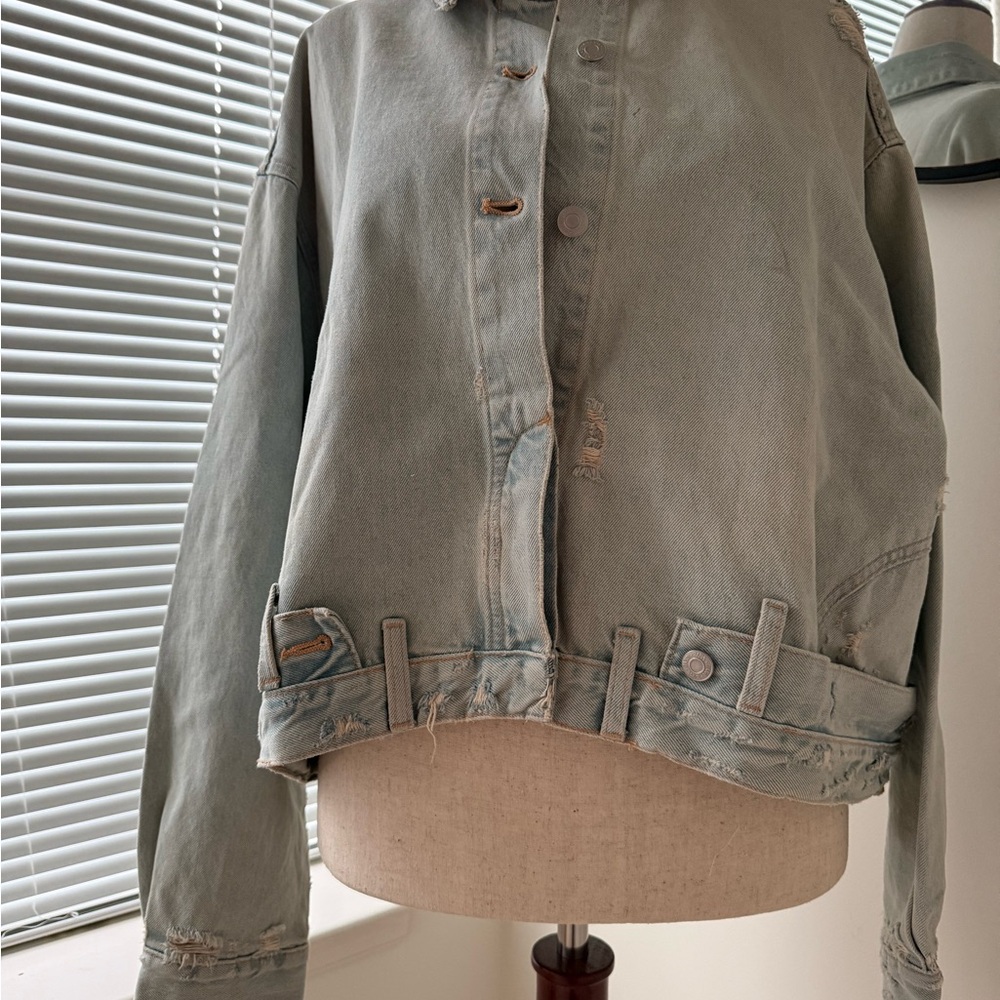 Zara Light Blue Denim Jacket - Picture 4 of 12